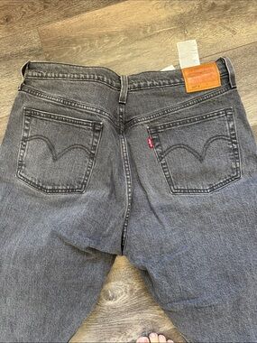 Levi’s faded black denim skinny 501’s  with Frayed Detail size 32 by 28 women’s